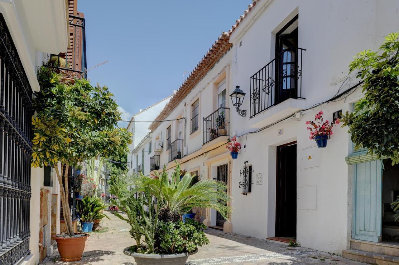 Unique Andalusian Townhouse Next To Beach Estepona Exteriör bild